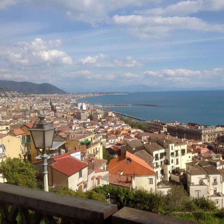 Fronte Al Porto Daire Salerno Dış mekan fotoğraf