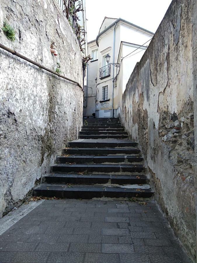 Fronte Al Porto Daire Salerno Dış mekan fotoğraf